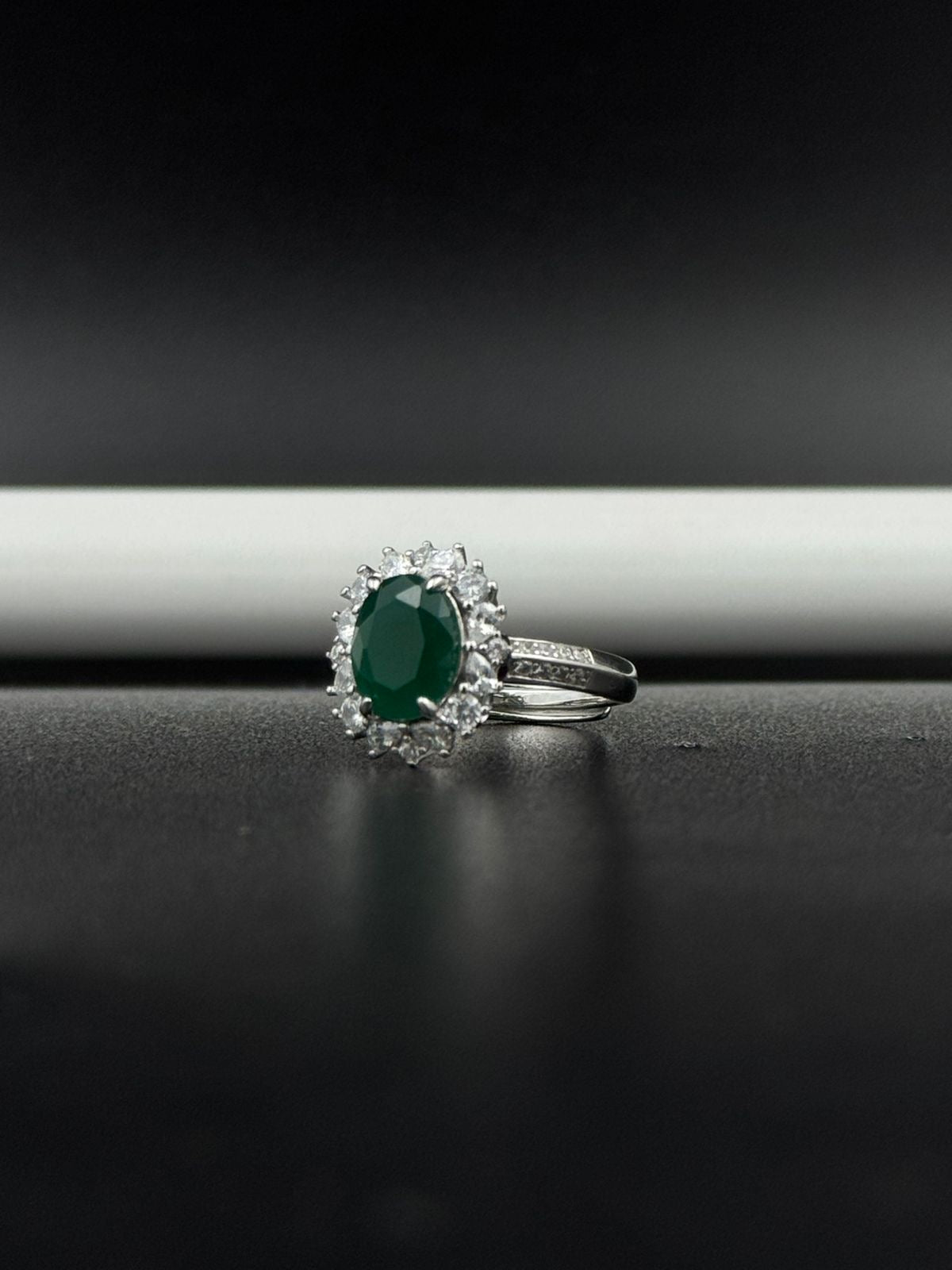 Green stone ring