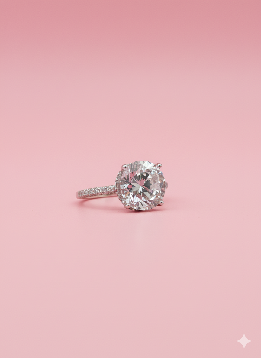 Solitaire charm
