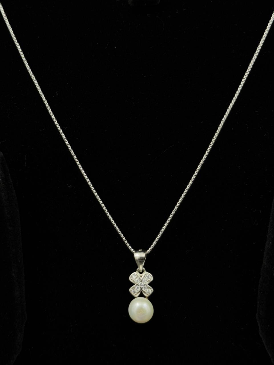 Pearl chain set